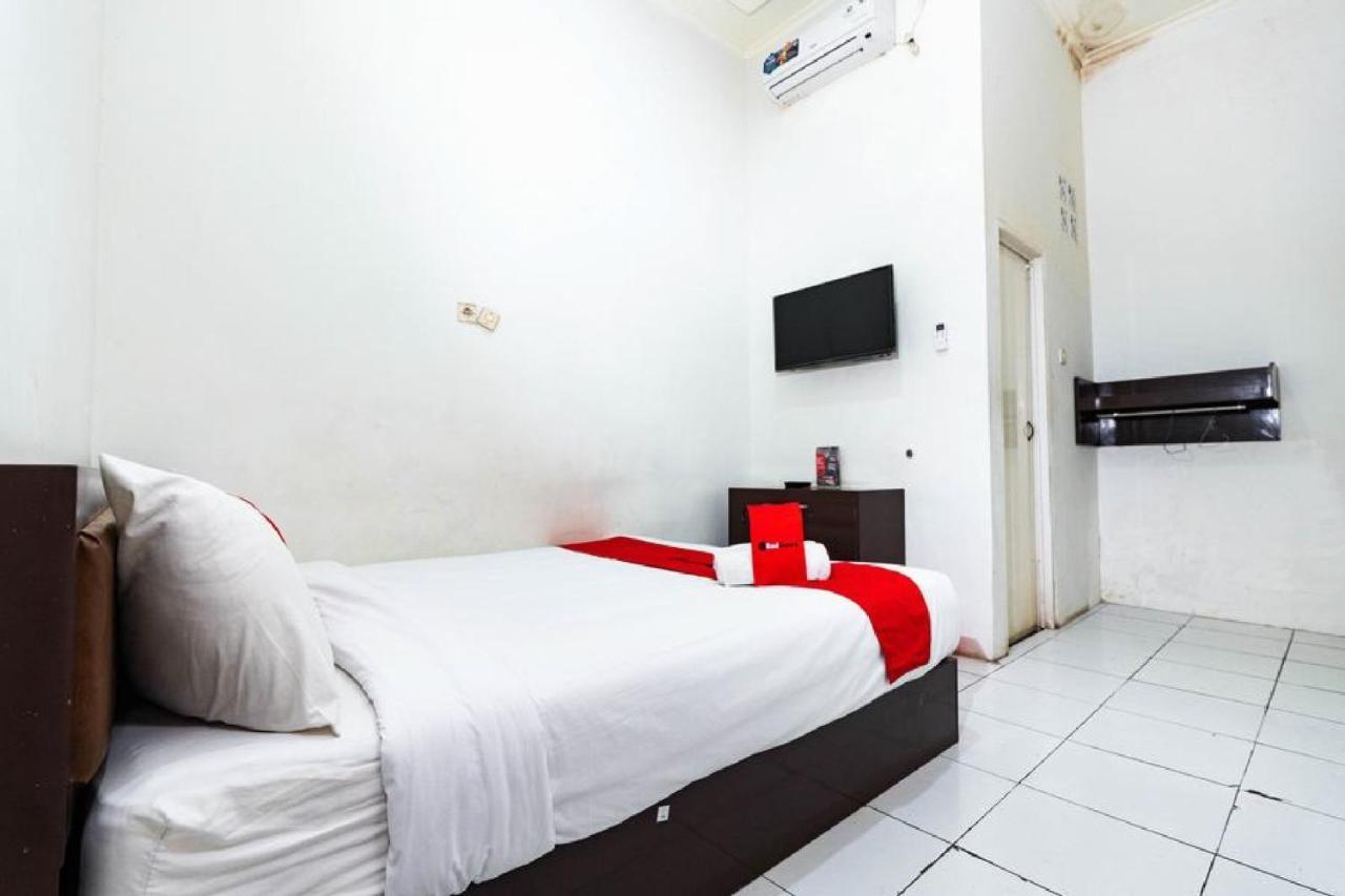 Reddoorz @ Hertasning Area 2 Makassar Eksteriør billede